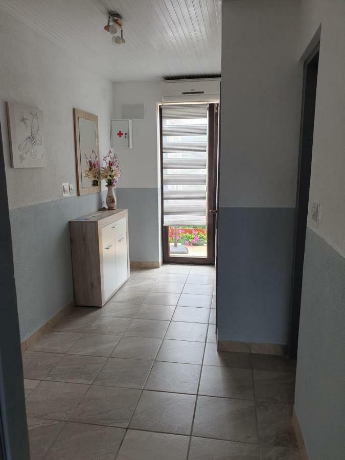 Apartman Laura Smoljanac Kültér fotó
